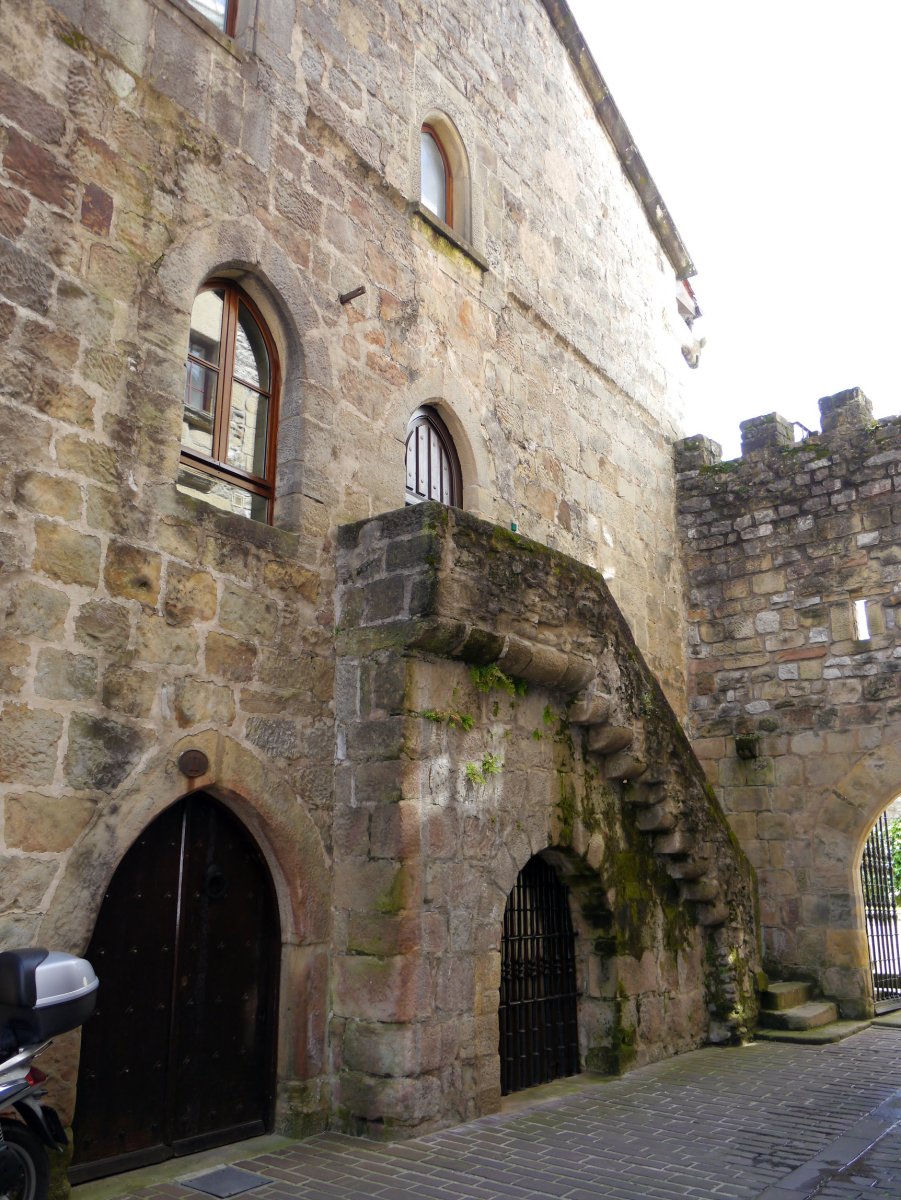 Etxebeste dorretxea, Hondarribia