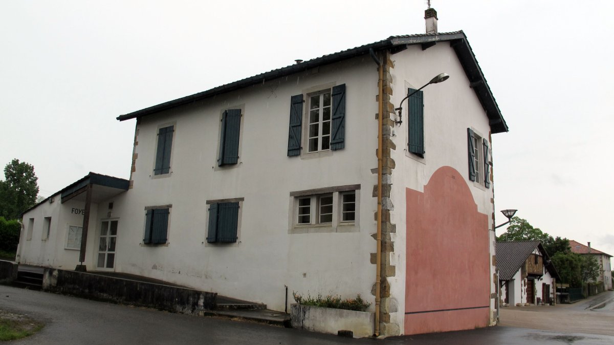 Herriko Etxea, Burgue