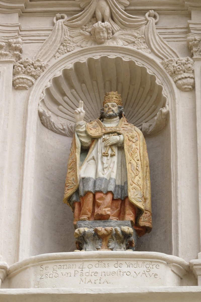 Santa Maria eliza, Faltzes