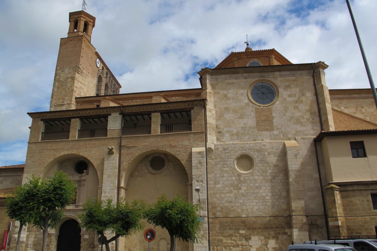 Santa Maria eliza, Faltzes