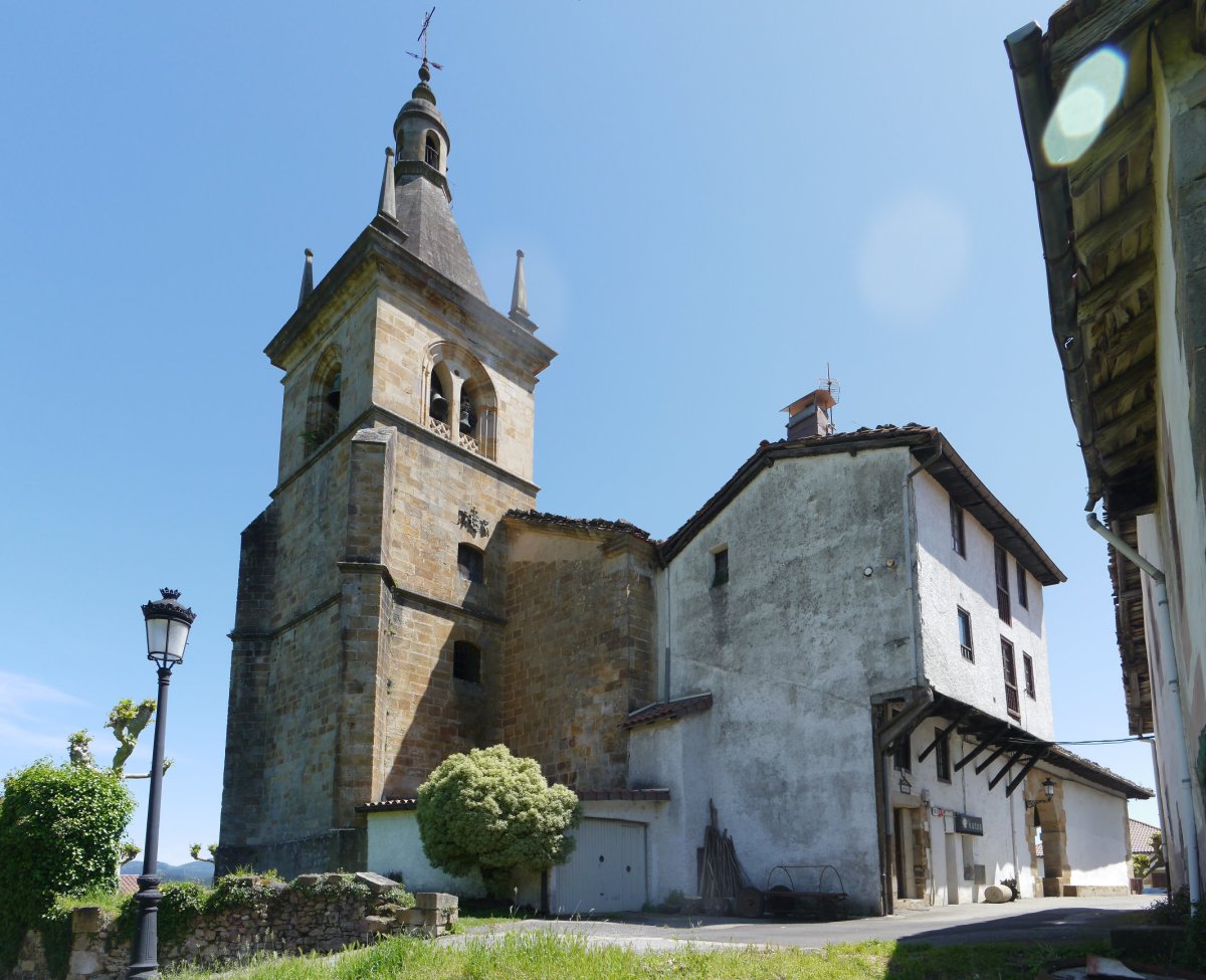 Andra Mari eliza, Zerain