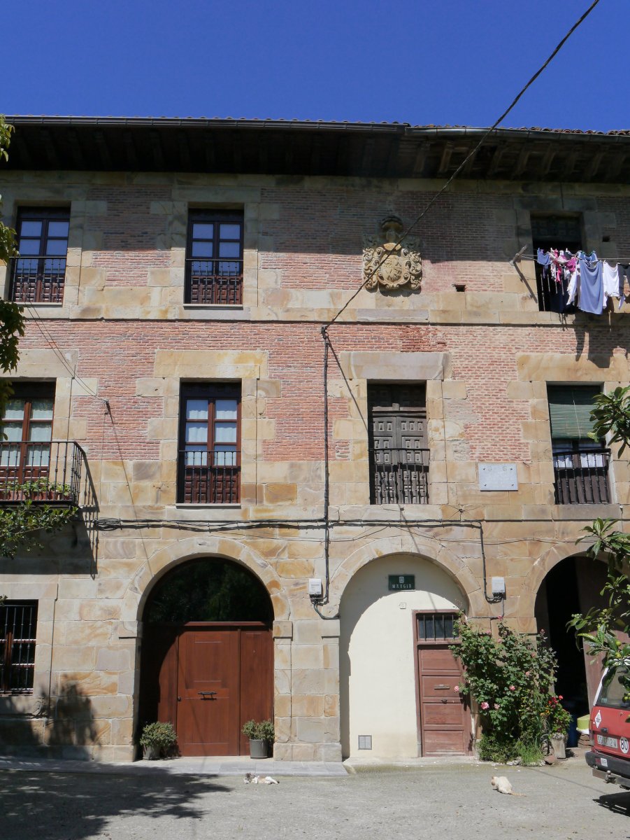 Maugia etxea, Idiazabal