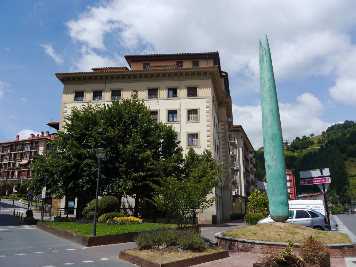 Goruntz eskultura, Urretxu