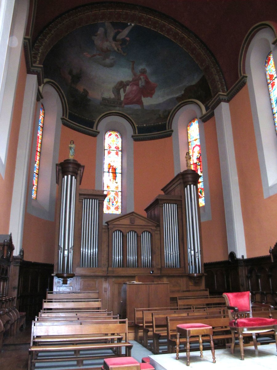 San Juan Bautista eliza, Hazparne