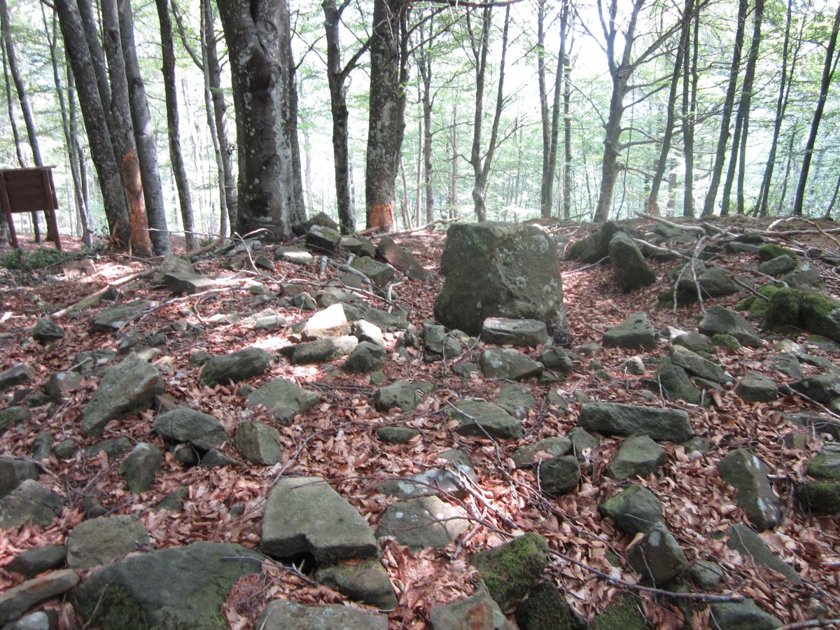 Dólmen Jentilzulo  (Julio  2013)