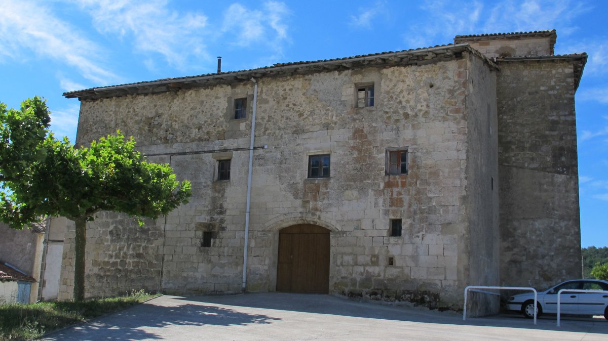 San Migel eliza, Ekala