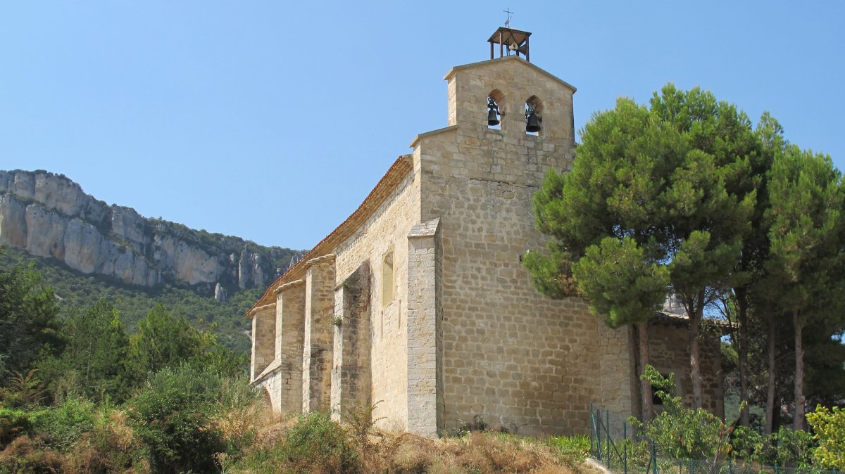 Santa Eulalia eliza, Ganuza