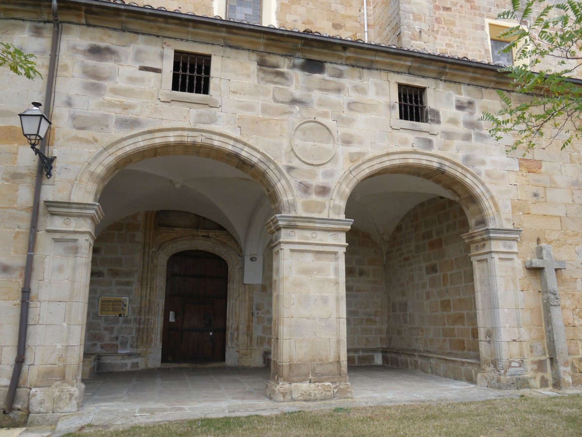 San Saturnino eliza, Zalduondo