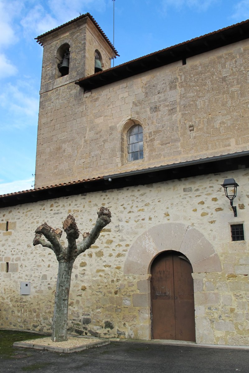 Inmaculada Concepción eliza, Uribarri Jauregi