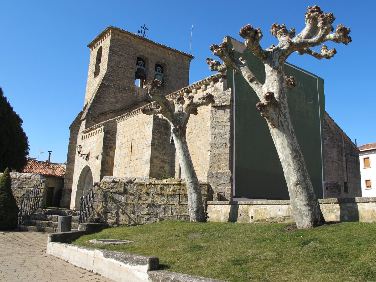 San Martin eliza, Egues