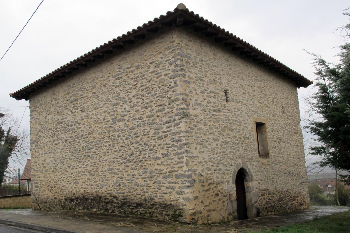 San Esteban ermita, Etxabarri Ibiña