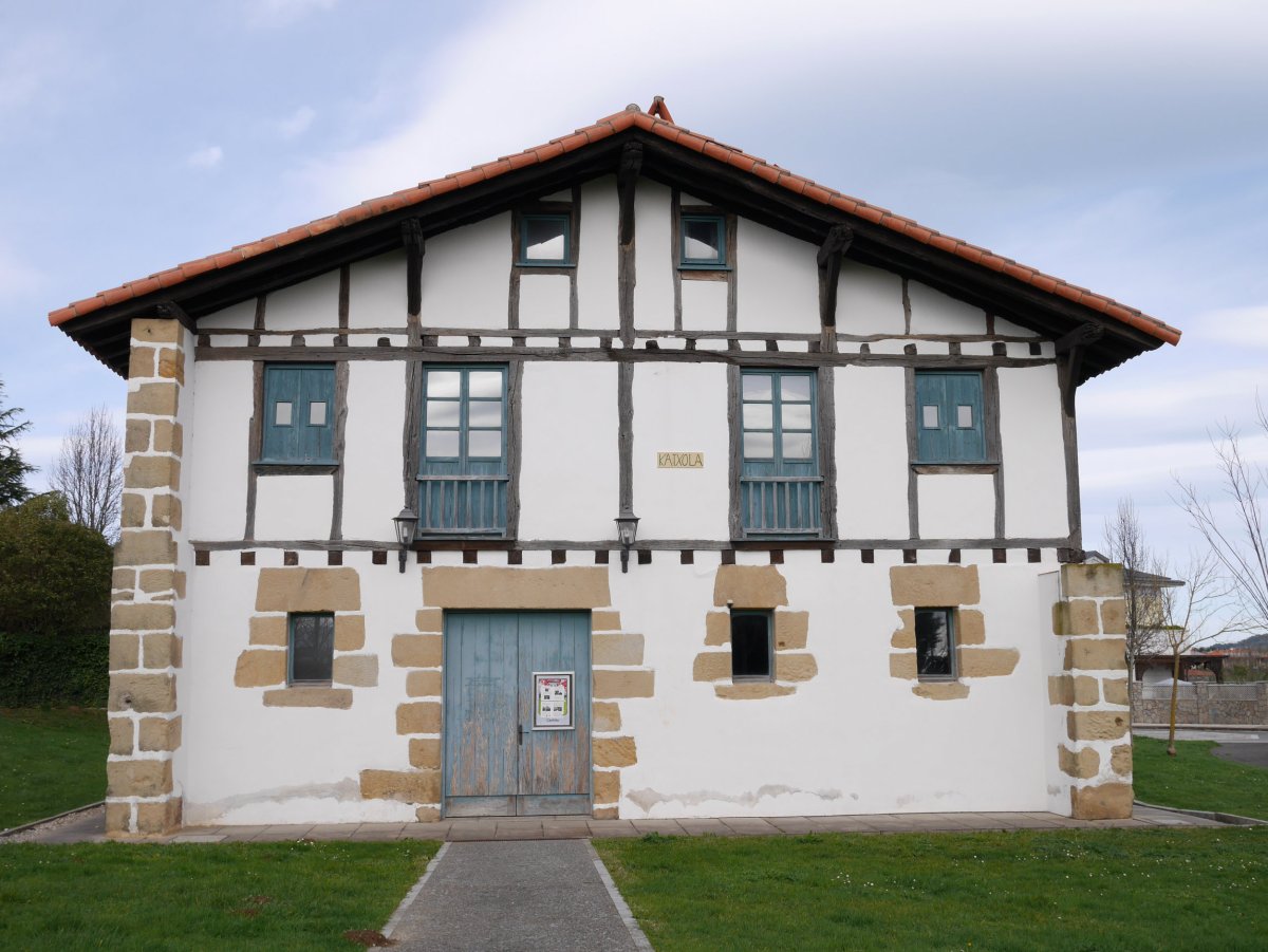 Katxola baserria, Donostia