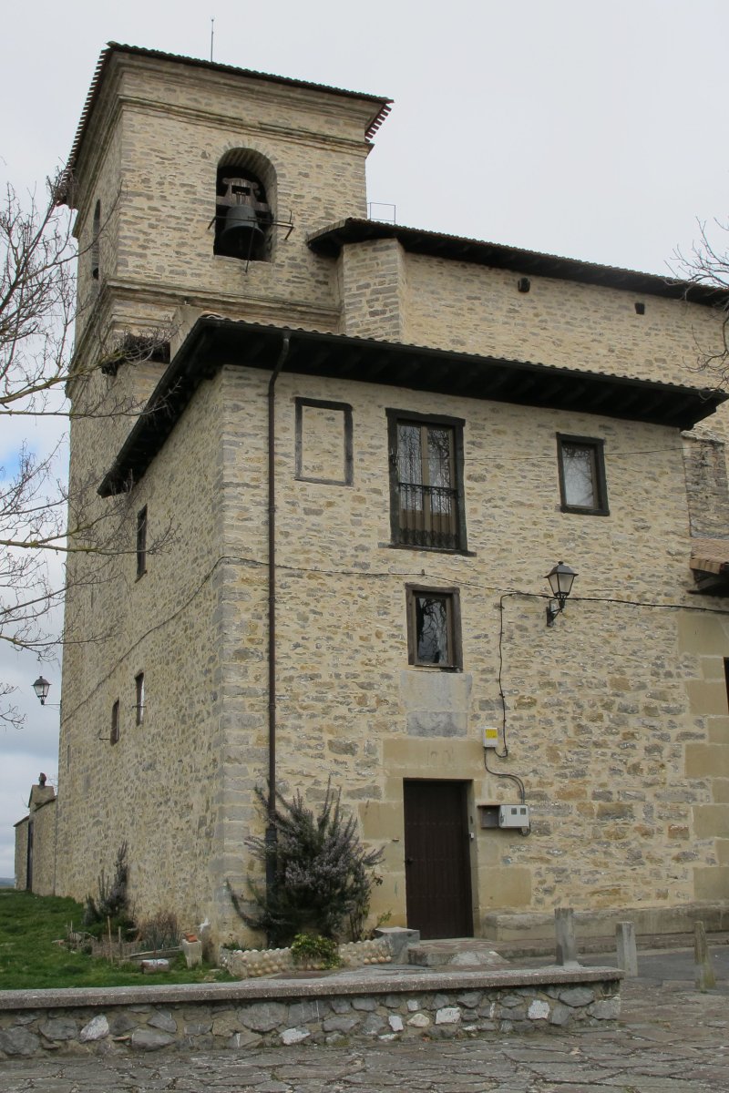 San Andrés Apóstol eliza, Estarroa