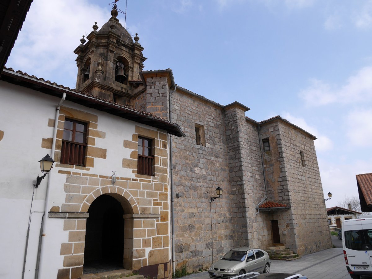 San Migel eliza, Laurgain