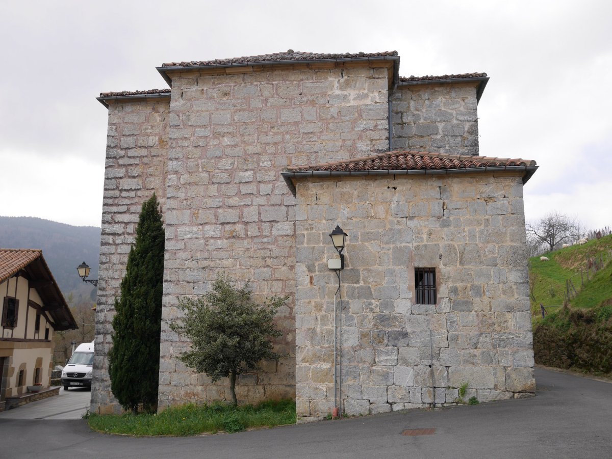 San Migel eliza, Laurgain