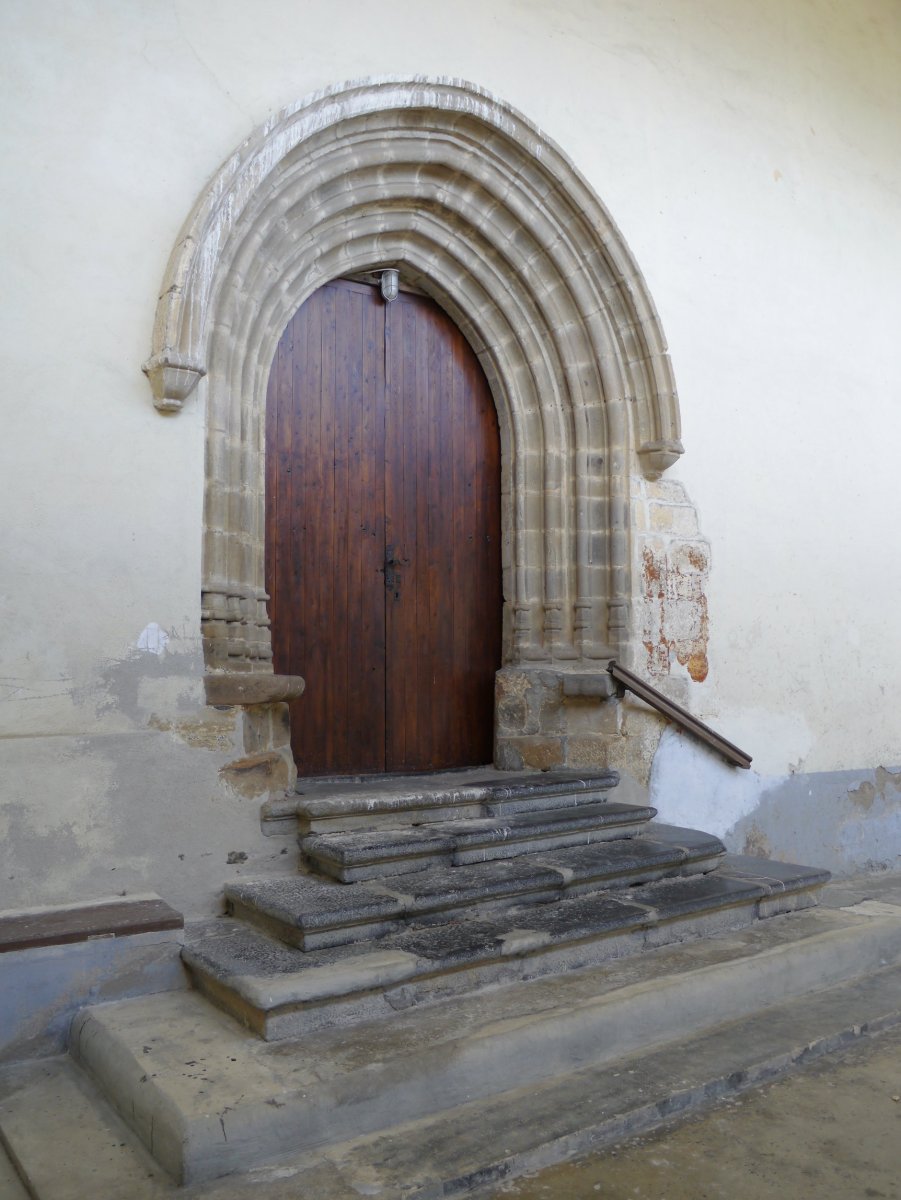 San Migel eliza, Gaintza