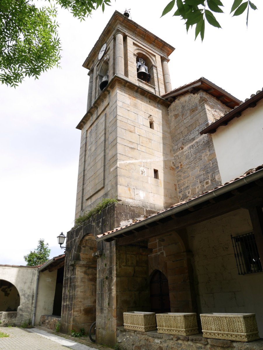 San Juan Bataiatzailea eliza, Aozaratza