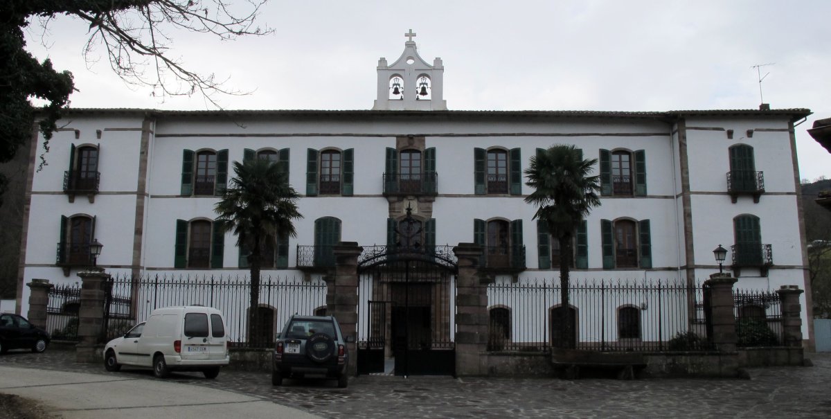 Karmeldarrak Komentua, Donamaria