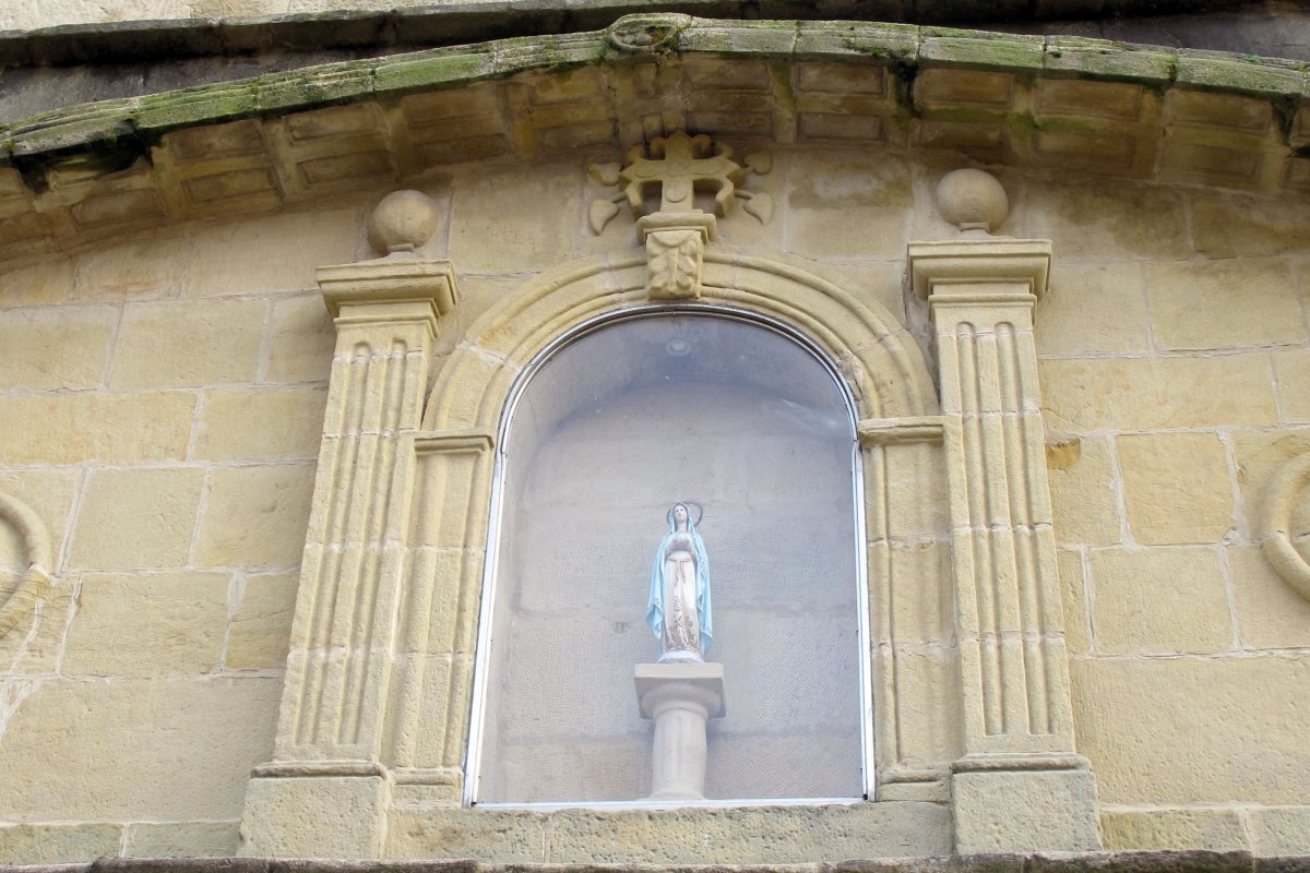 Santiago eliza, Zubieta