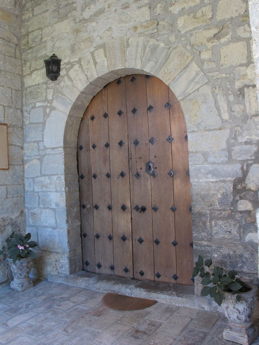 Asuncion eliza, Elia-Egues