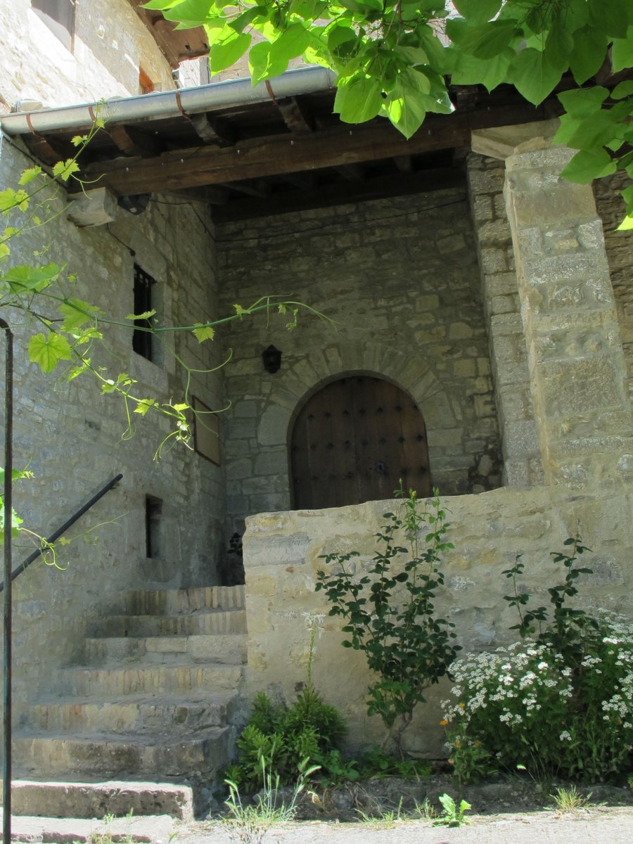 Asuncion eliza, Elia-Egues