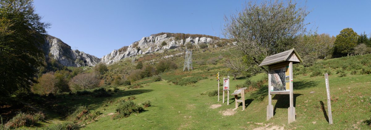 San Adriango aterpearen ingurutik abiatzen den bidea