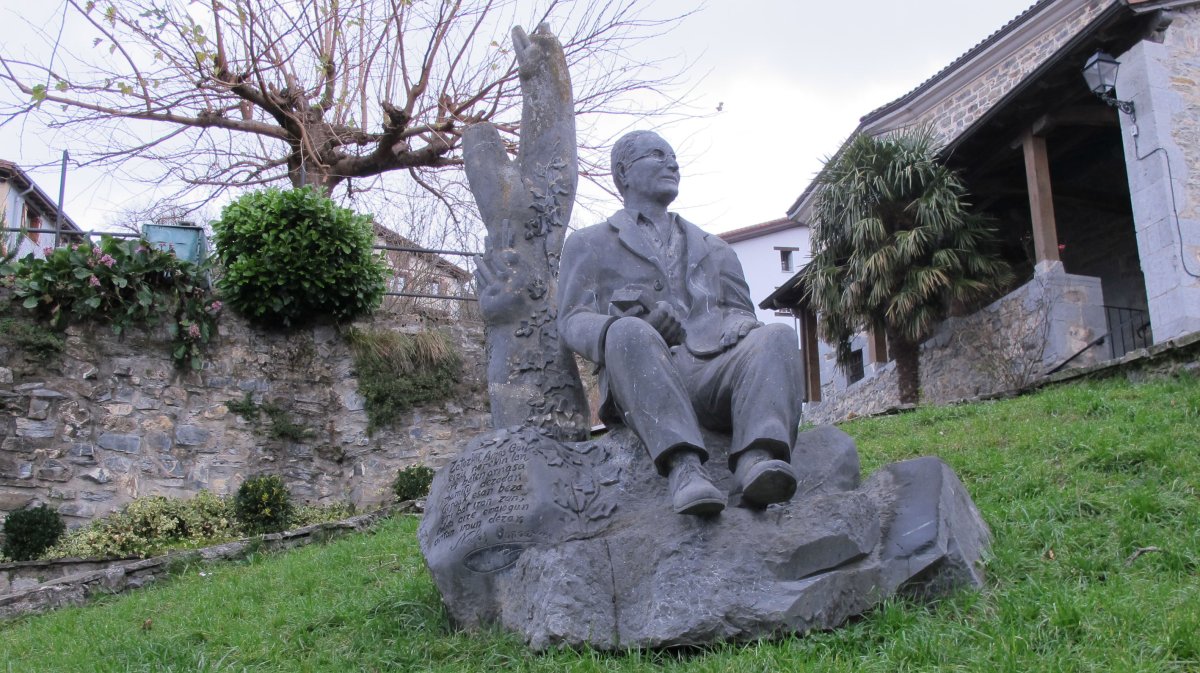 Orixeren oroigarria, Orexa