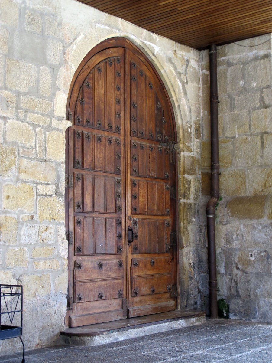 San Juan Bautista eliza, Bakaiku