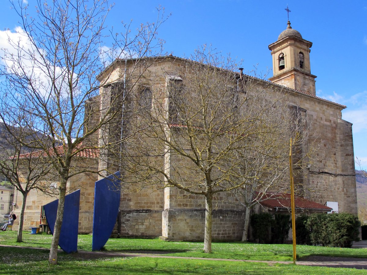 San Juan Bautista eliza, Bakaiku