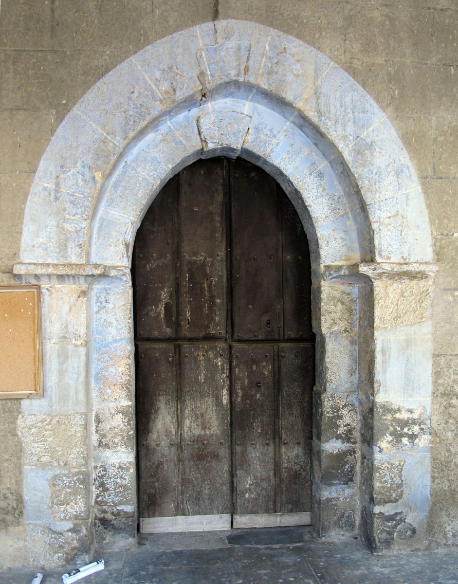 San Nikolas eliza, Larrasoaña-Esteribar