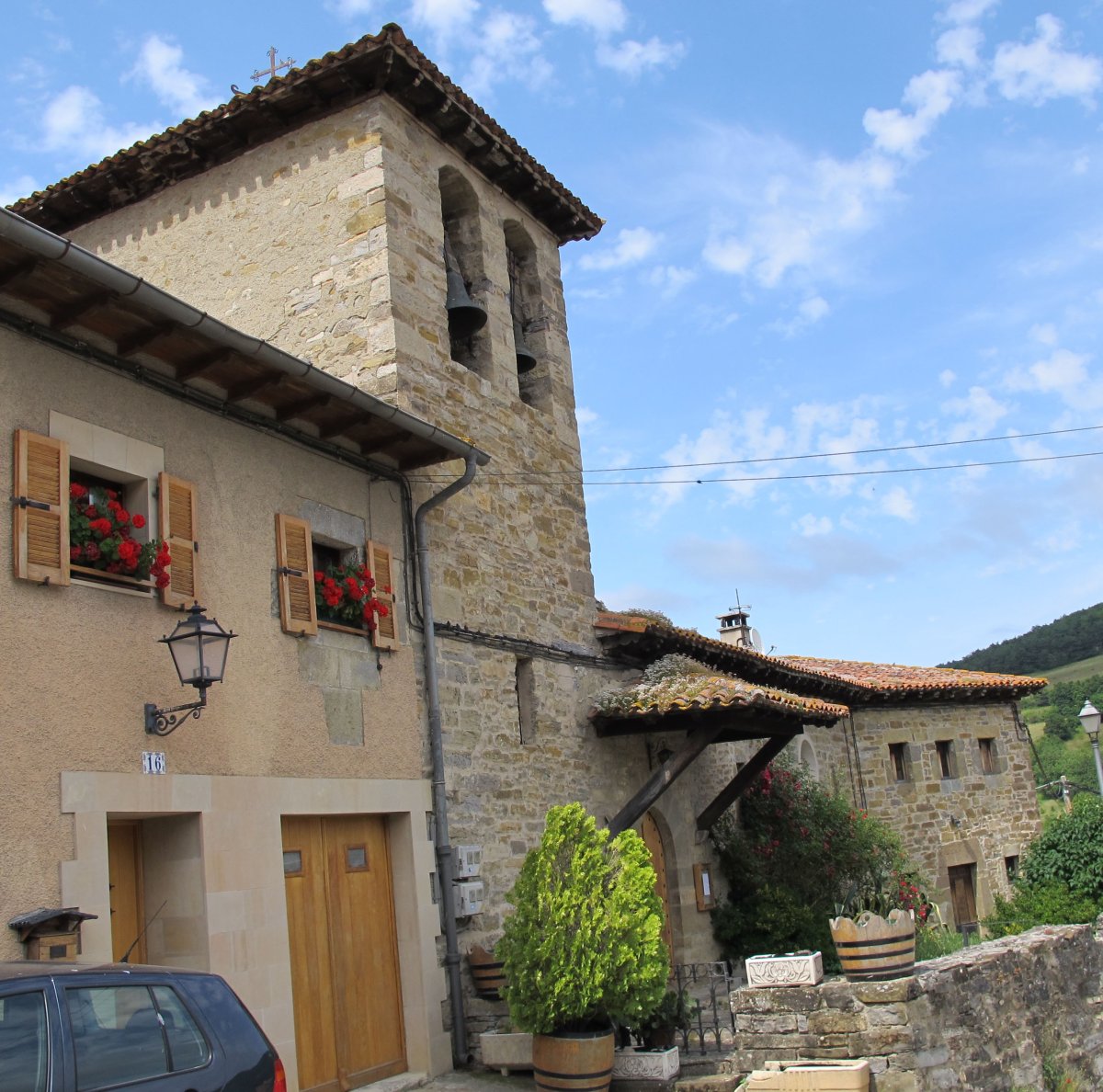 Santa Nunilo eta Alodia eliza, Sarasibar-Esteribar