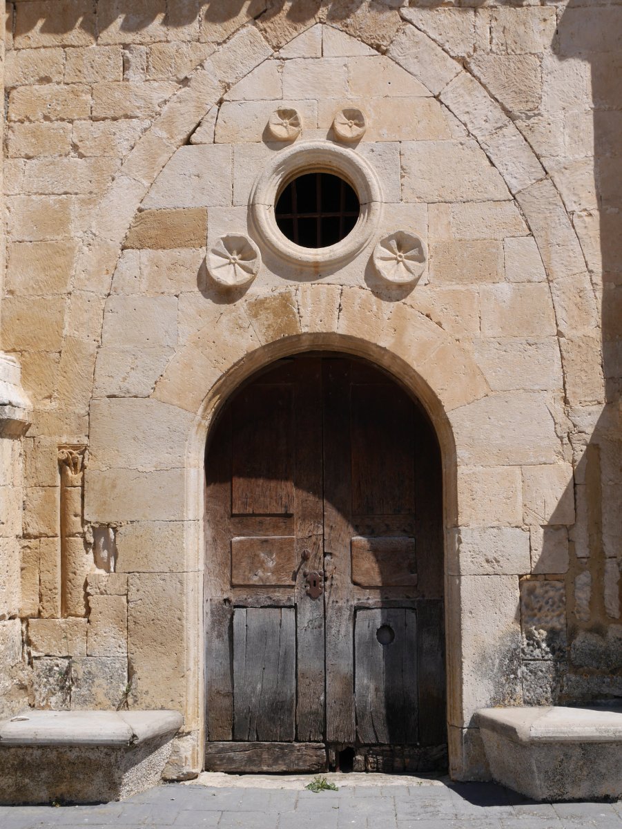 San Andres eliza, Erentxun