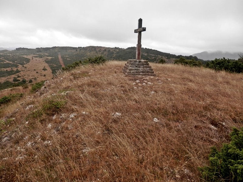 Tontorra. Atzean, Txintxularri