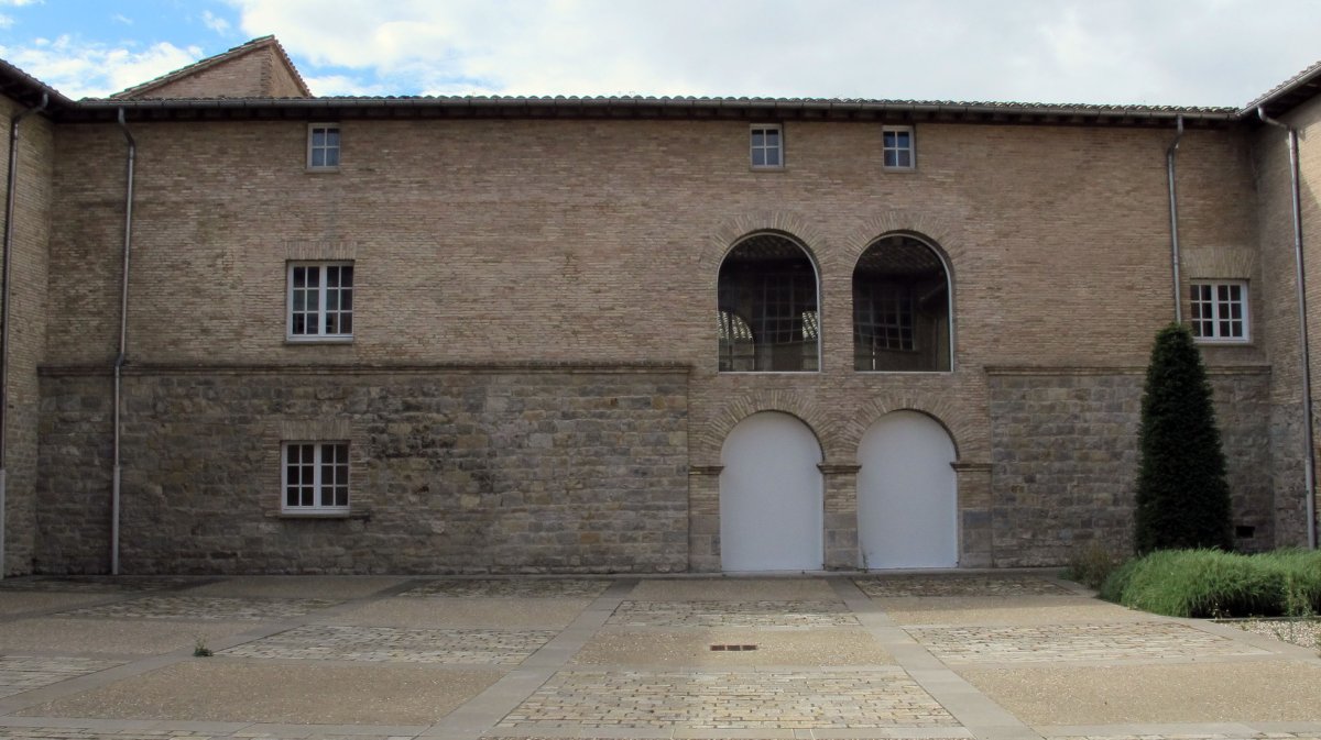 San Pedro monastegia, Iruñea