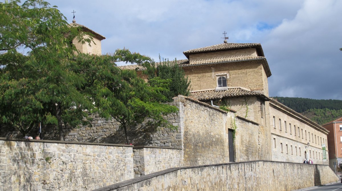 San Pedro monastegia, Iruñea