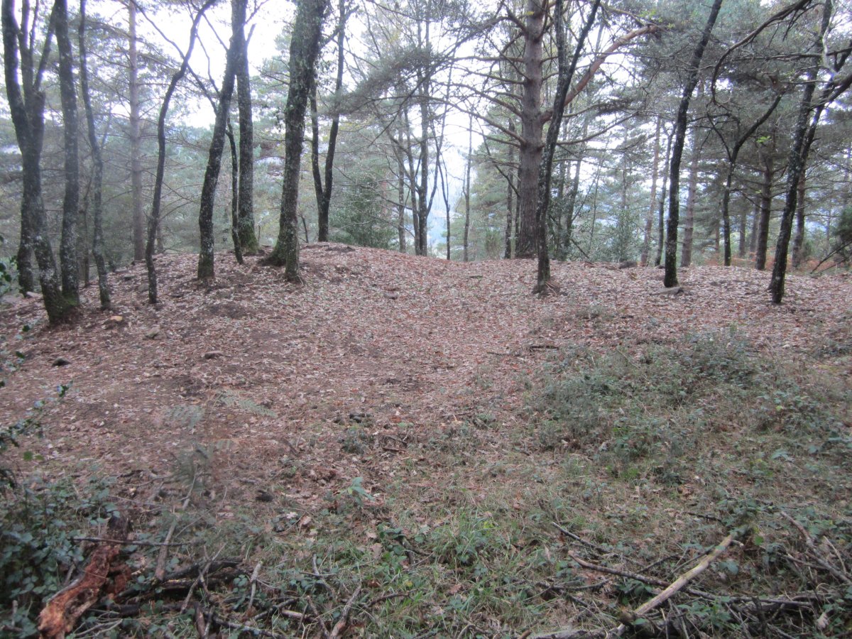 Dólmen Artabilla 1 y el nº 2 dcha  (Noviembre 2016)