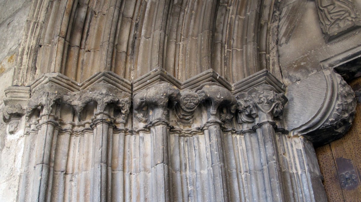 San Kristobal eliza, Nabaskoze