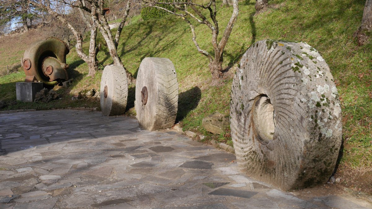 Errotarriak, Gaztelu