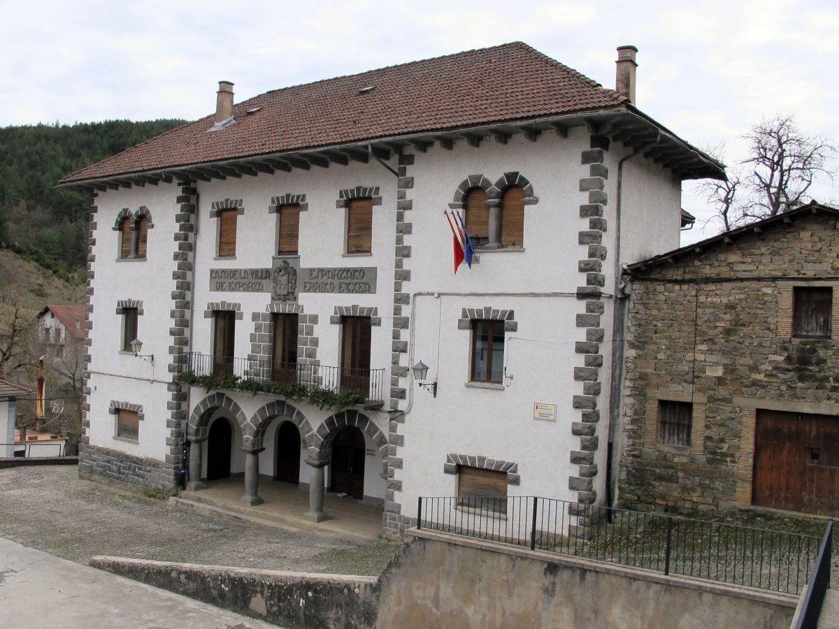 Udaletxea, Espartza Zaraitzu