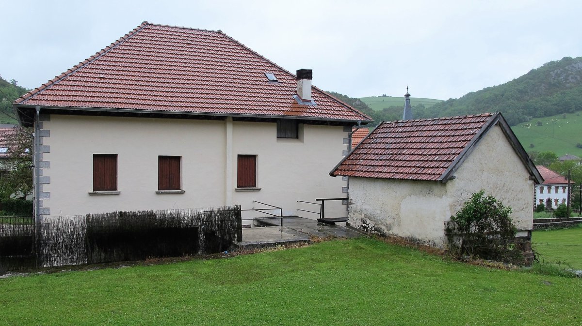 Masamigel garaia, Garralda