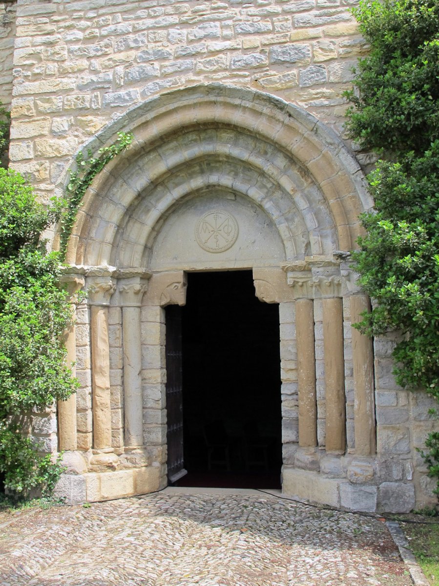 San Esteban eliza, Otazu-Etxauri