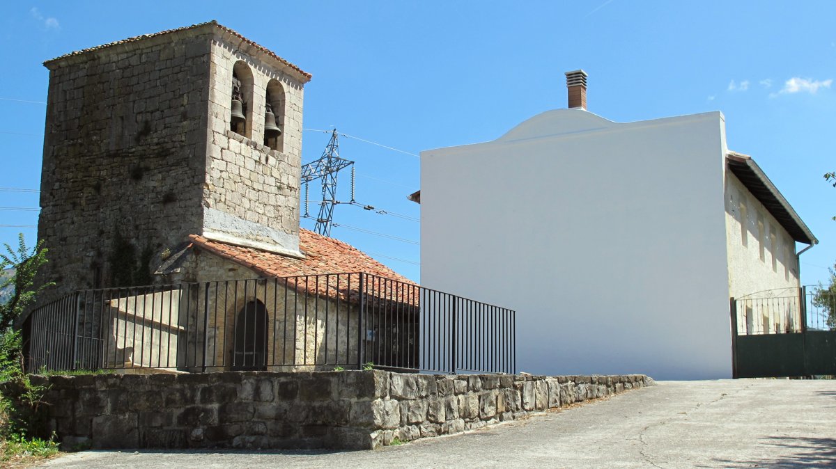 San Pedro eliza eta pilotalekua, Urritzola-Arakil