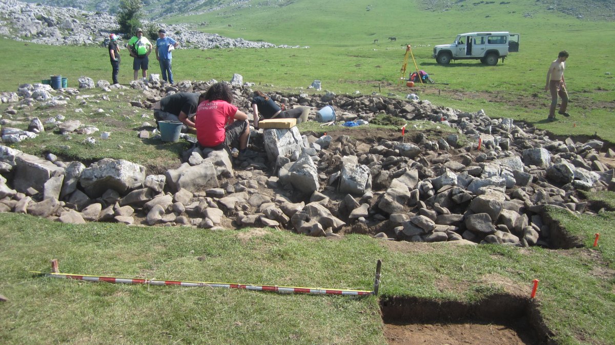 Túmulo o Txabola de Igaratza  (Junio 2018)