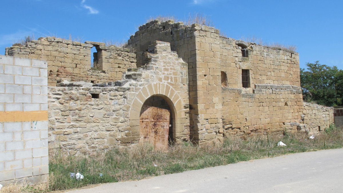 Trinidad de Cuevas ermita, Viana