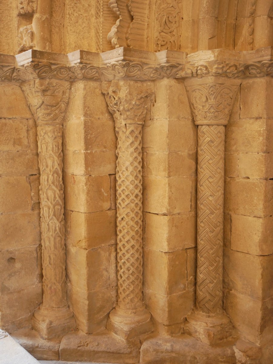 Gurutzearen eliza, Gares