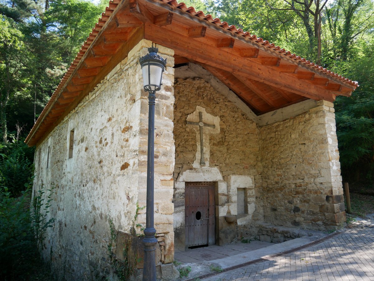 Santa Kolunba ermita, Leintz Gatzaga