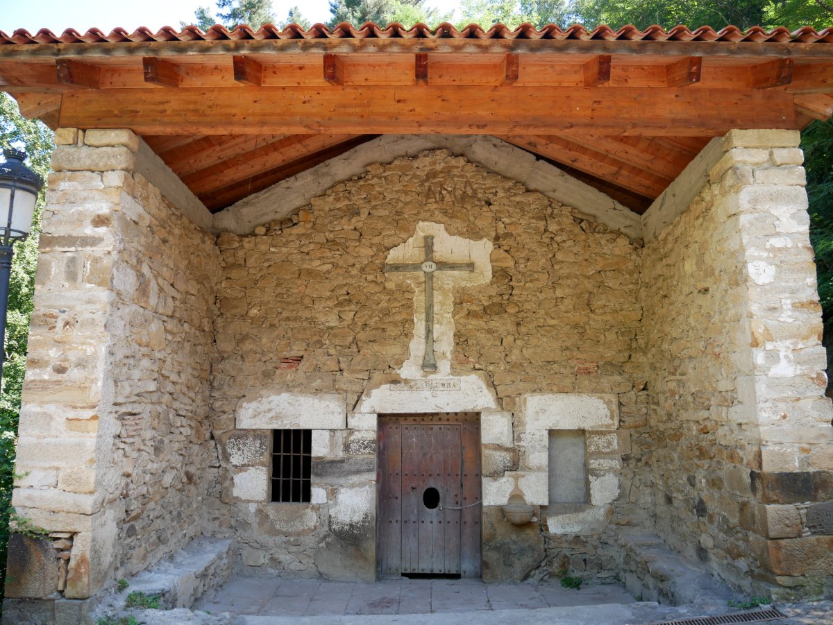 Santa Kolunba ermita, Leintz Gatzaga