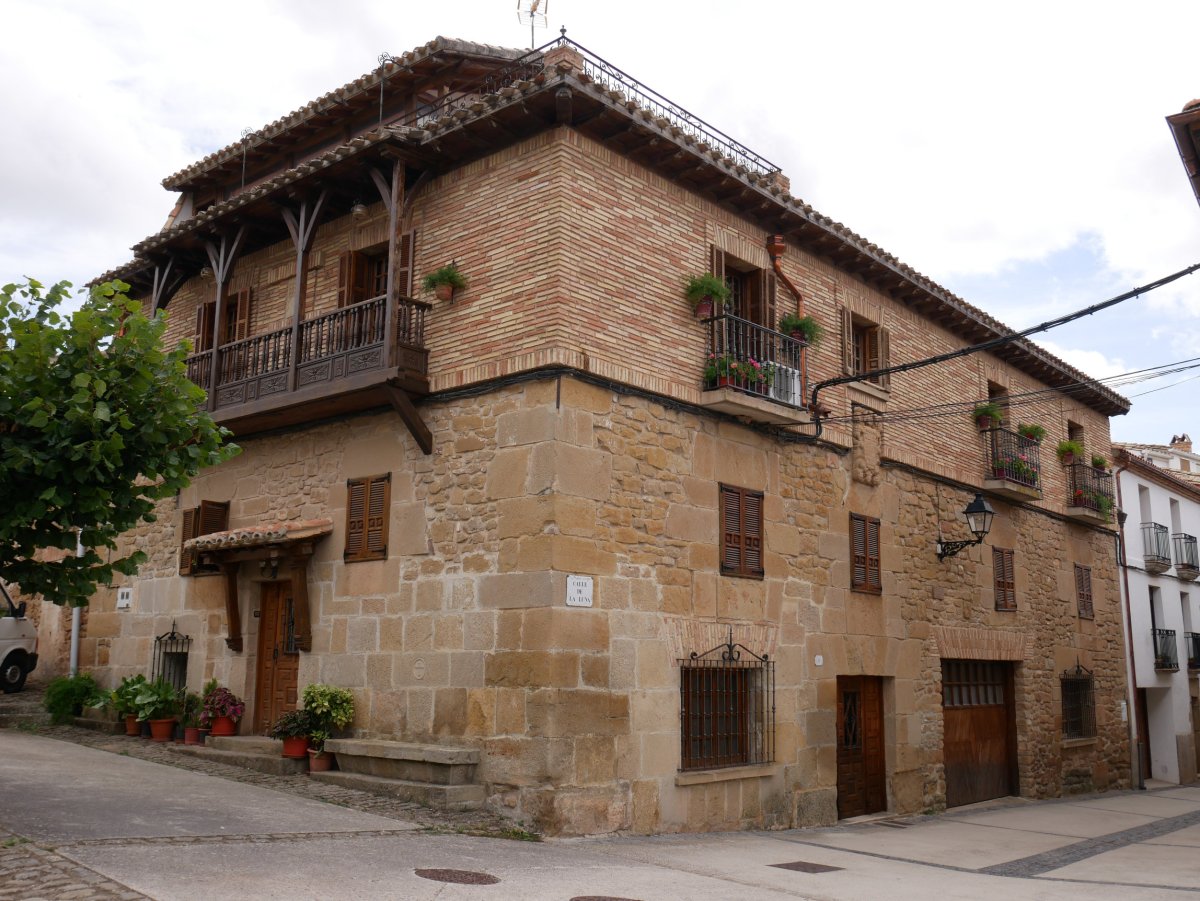 Kale Nagusiko etxea, Mañeru