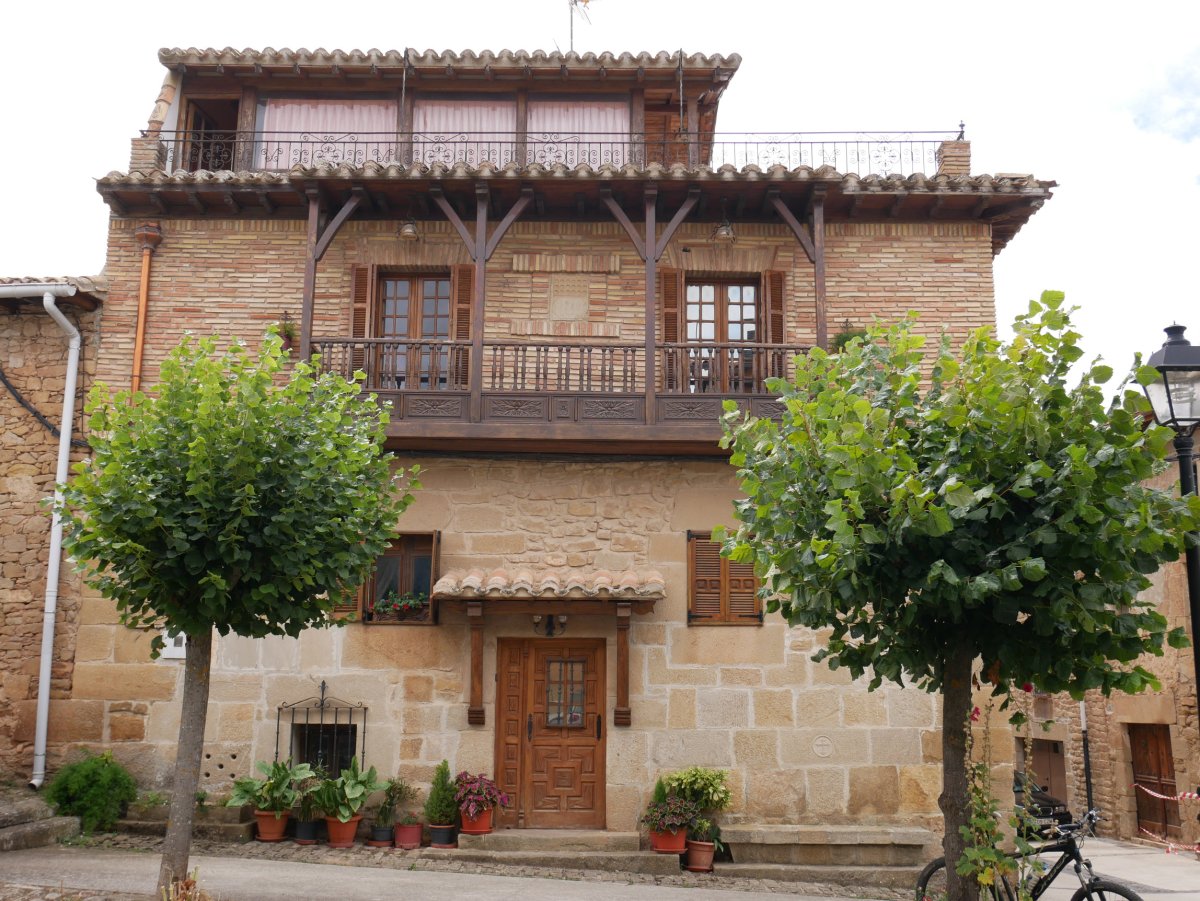 Kale Nagusiko etxea, Mañeru