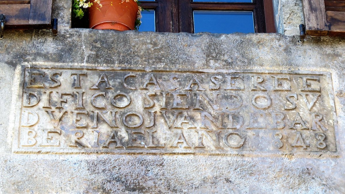 Mendizabalea etxeko epigrafia, Arrarats-Basaburua